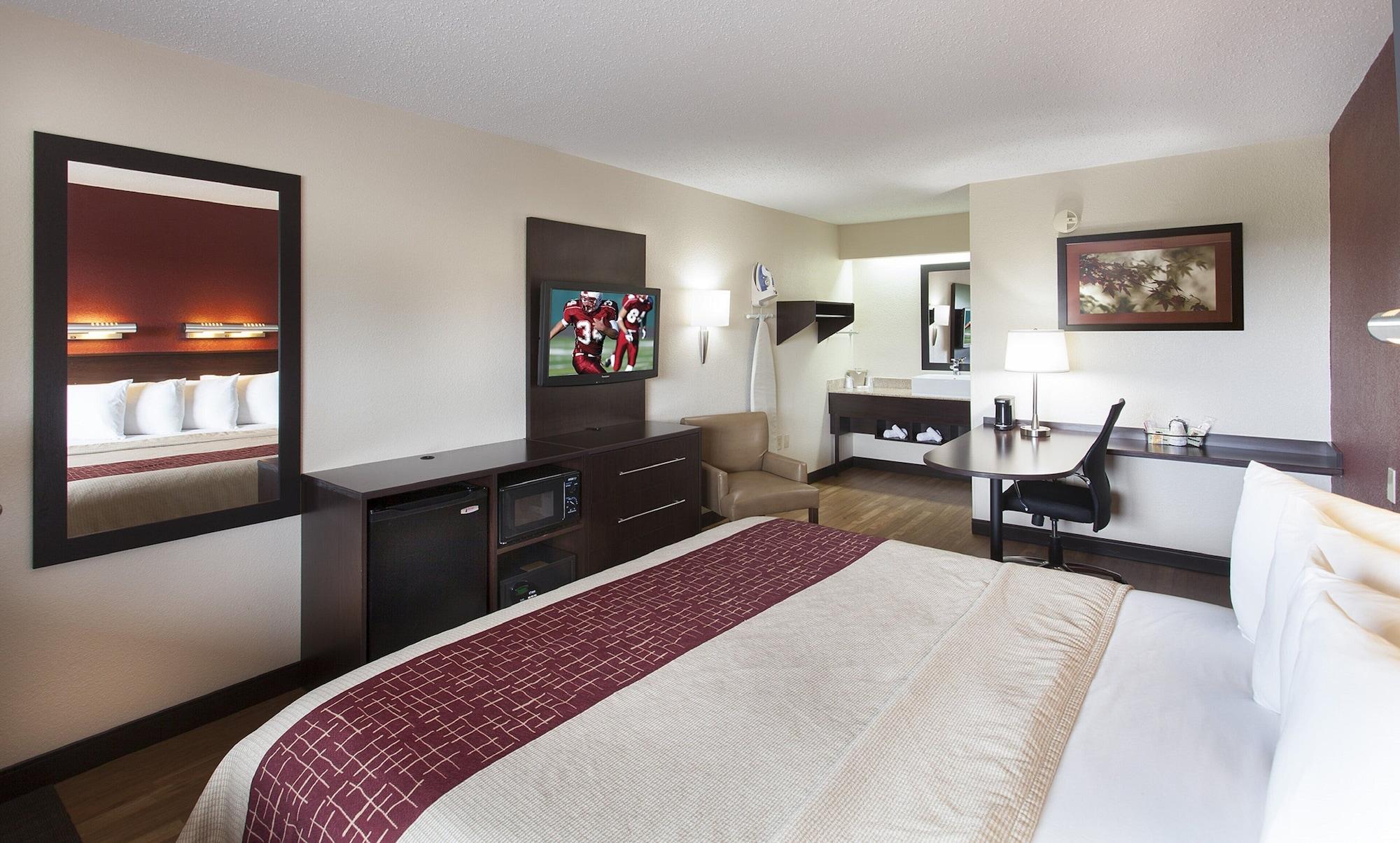 Red Roof Inn Plus+ Philadelphia Airport Essington Exterior foto